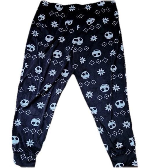 C22 Women’s Nightmare Before Christmas Jack Skellington Pajama Set X3 - Picture 7 of 7